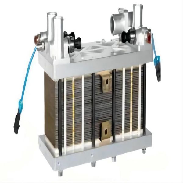 10 kW-os vízhűtéses üzemanyagcella