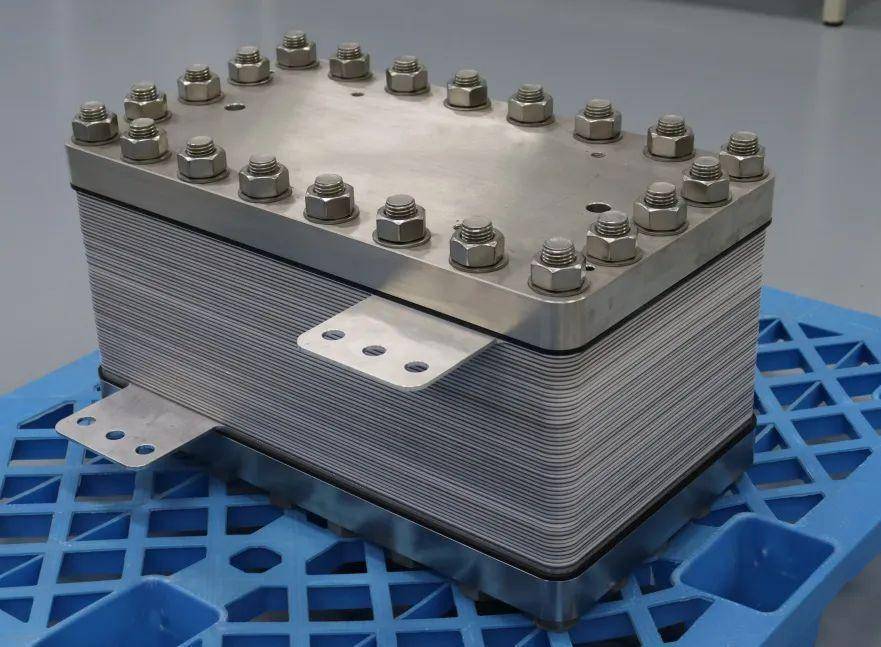 Nagy -Purity PEM elektrolizátor hidrogéngenerátor (1NM3/ H - 50NM3/ H)